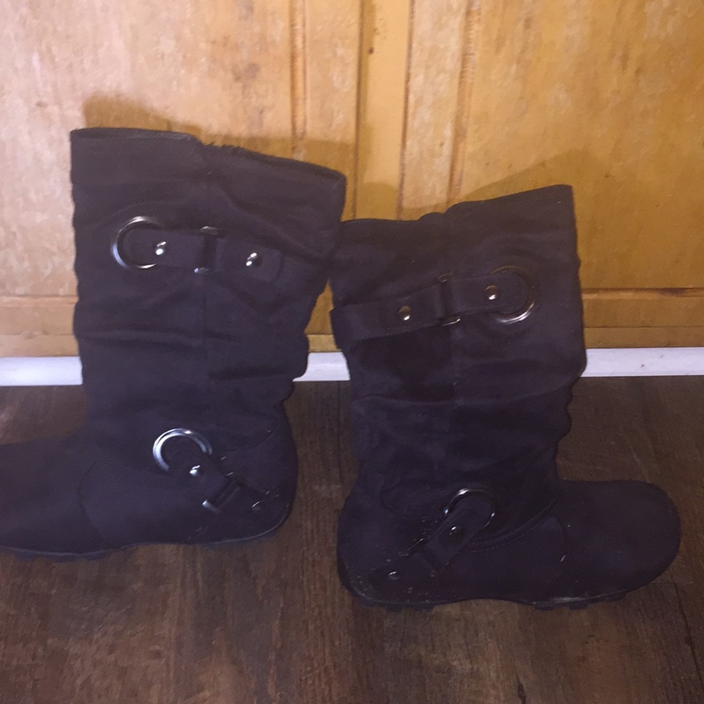 Girl boots